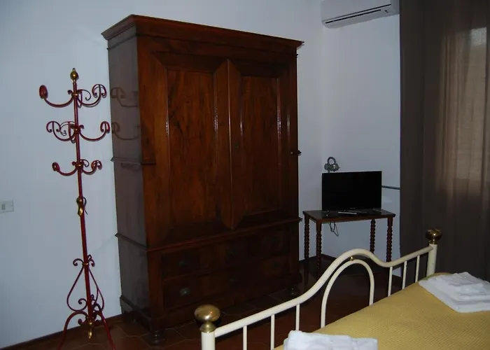 Bed and Breakfast Sebante 3*